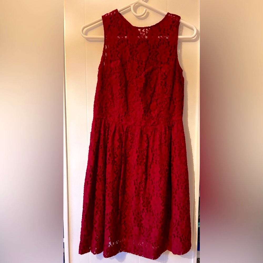 Kensie Sleeveless Red Pleated Minidress Women’s Size 4 EUC